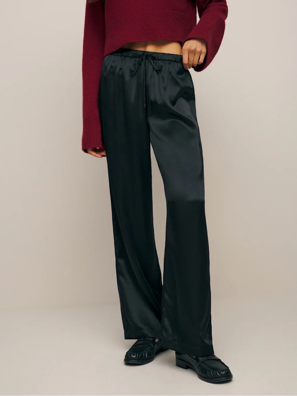Reformation Olina Black Silk Short Pants (petite)